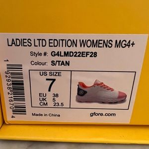 G/Fore woman’s golf shoes. Size 7 fits true to size.